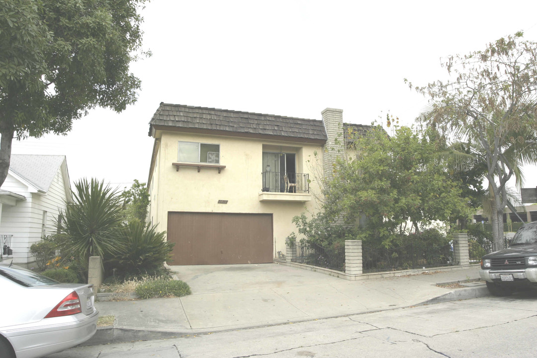 7615 Bright Ave in Whittier, CA - Building Photo