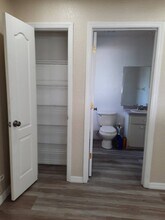 11239 Blythville Rd in Spring Hill, FL - Foto de edificio - Building Photo