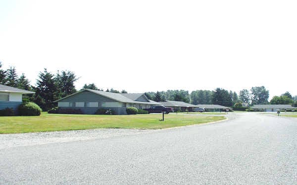 Firwood Condo Phase One in Fife, WA - Foto de edificio