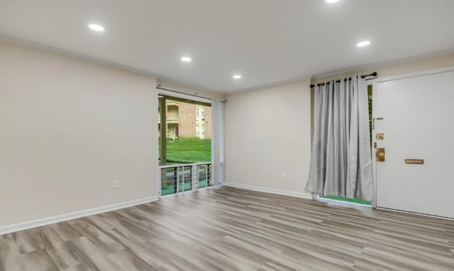 7135 Donnell Pl in Forestville, MD - Building Photo - Building Photo