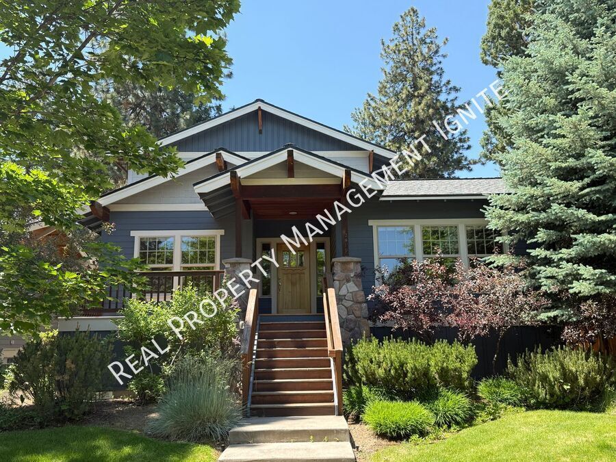 2479 NW Shields Dr in Bend, OR - Building Photo