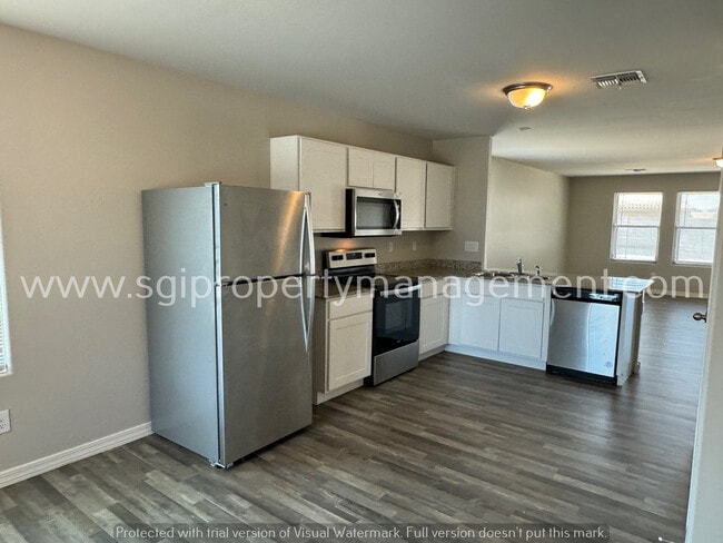 2038 E Julian Dr in Casa Grande, AZ - Building Photo - Building Photo