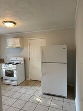 818 N Peachtree St in Ponca City, OK - Building Photo - Building Photo