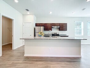 27287 Deep Creek Blvd in Punta Gorda, FL - Building Photo - Building Photo