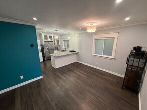 1805 N 66th St in Mesa, AZ - Building Photo - Building Photo