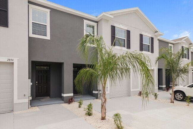 2894 Peony Pr Ln in Wesley Chapel, FL - Building Photo - Building Photo