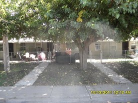 217 6th St in West Sacramento, CA - Building Photo