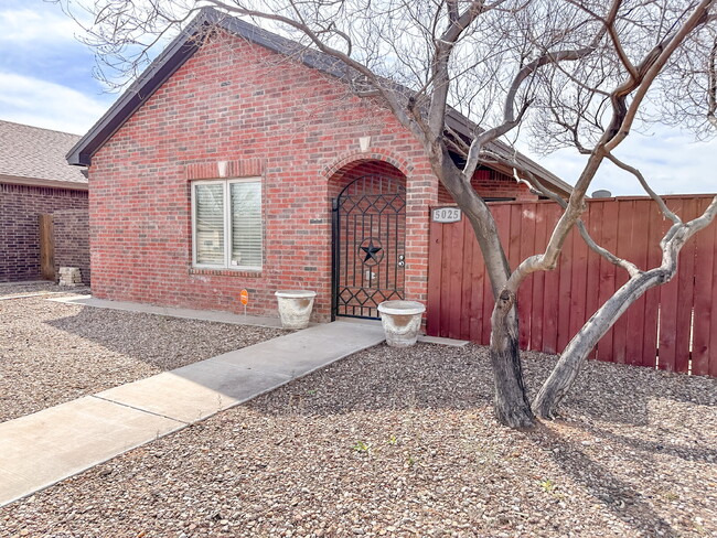 5025 55th St in Lubbock, TX - Building Photo - Building Photo
