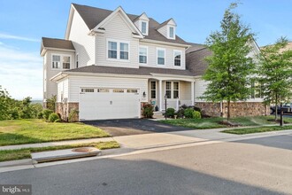 21101 Goose Preserve Dr in Ashburn, VA - Building Photo - Building Photo