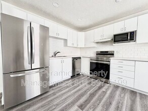 3183 S 945 E in Millcreek, UT - Building Photo - Building Photo