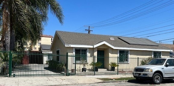 3321 W 63rd St, Unit 3323