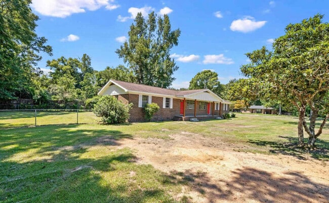 410 W 16th St in Bay Minette, AL - Building Photo - Building Photo