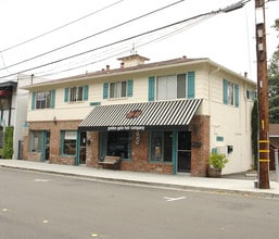 3441 Golden Gate Way in Lafayette, CA - Building Photo - Building Photo