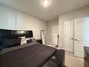 1304 Iron Oak Cv in Crofton, MD - Building Photo - Building Photo
