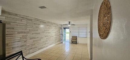 332 Oleander Way in Casselberry, FL - Foto de edificio - Building Photo