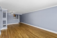 6060 N Ridge Ave in Chicago, IL - Building Photo - Building Photo