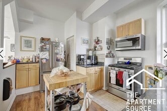 2732 W Chicago Ave, Unit 2 in Chicago, IL - Building Photo - Building Photo