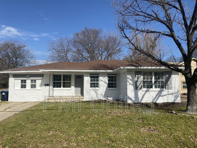 property at 510 Panhandle St