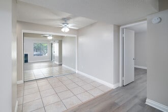 Shadowridge Summerwind in Vista, CA - Foto de edificio - Interior Photo