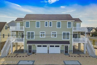 1806 Bay Blvd in Seaside Heights, NJ - Foto de edificio - Building Photo