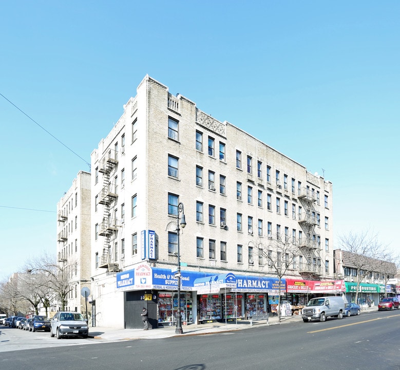 3105 Decatur Ave in Bronx, NY - Building Photo