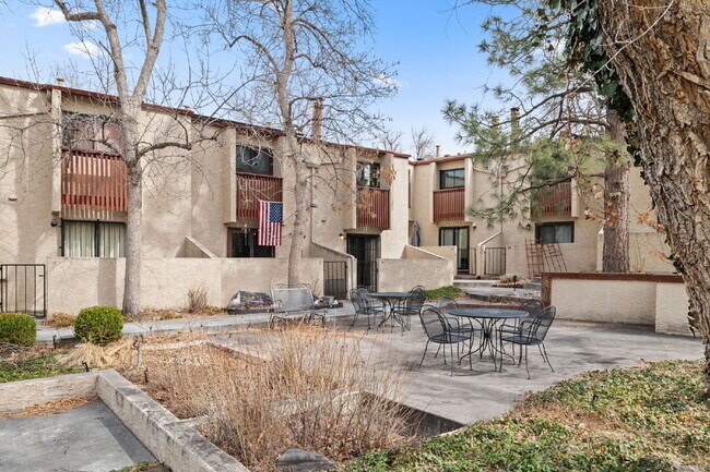 property at 1060 S Parker Rd