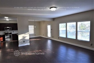 1040 Sapphire Dr in Gastonia, NC - Foto de edificio - Building Photo