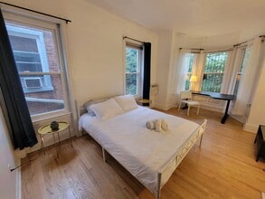 3215 Hamilton St in Philadelphia, PA - Foto de edificio - Building Photo