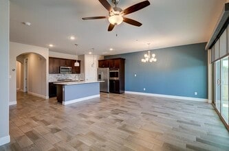 2935 N Leya Dr in Fresno, CA - Building Photo - Building Photo
