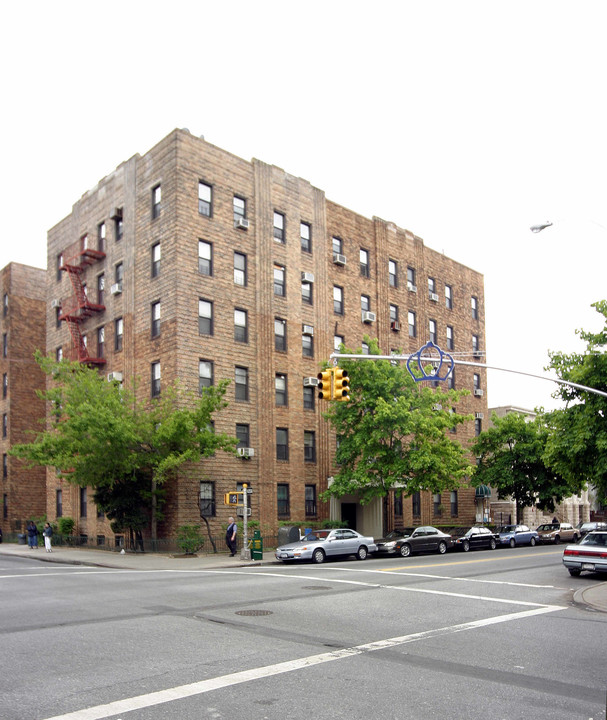 5001 15th Ave in Brooklyn, NY - Foto de edificio