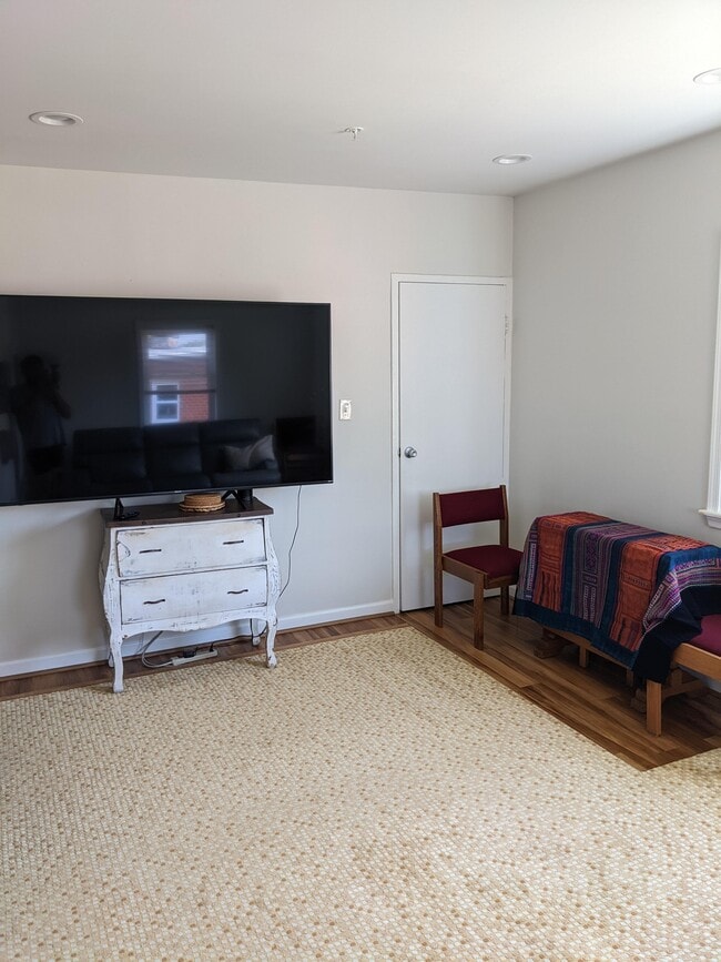 914 7th St, Unit 912 in Laurel, MD - Building Photo - Building Photo