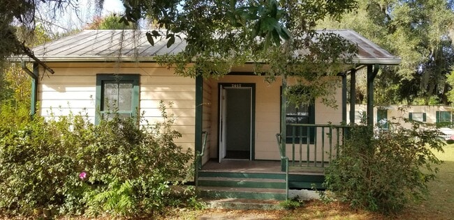 property at 2012 Husson Ave