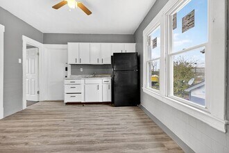 4118 E 64th St in Cleveland, OH - Building Photo - Building Photo