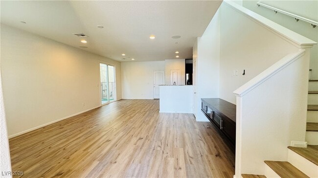 3112 Zara Ave in Henderson, NV - Building Photo - Building Photo