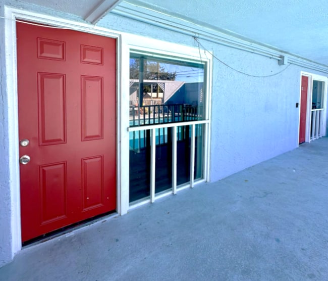 property at 5024 Emerson Ave S