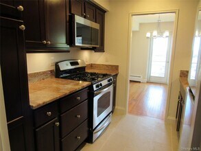 103 Gedney St in Nyack, NY - Building Photo - Building Photo