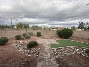 2836 E Tilten Kilt Ave in North Las Vegas, NV - Building Photo - Building Photo