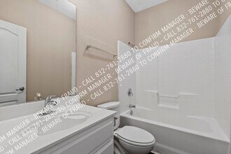 2021 Haylee Dr in Fort Worth, TX - Building Photo - Building Photo