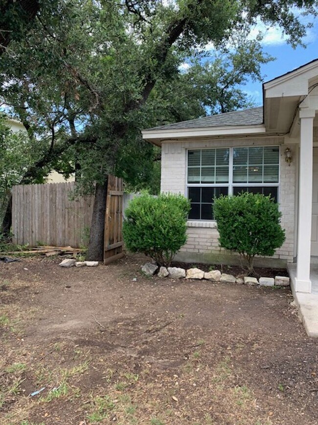 8724 Talyne Chaise Cir in Austin, TX - Building Photo - Building Photo