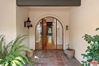 1344 Bienveneda Ave in Los Angeles, CA - Building Photo - Building Photo