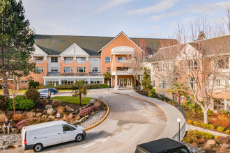 Whitecliff Retirement Residence in Surrey, BC - Building Photo - Building Photo