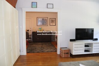 1 Gray St in Cambridge, MA - Building Photo - Building Photo