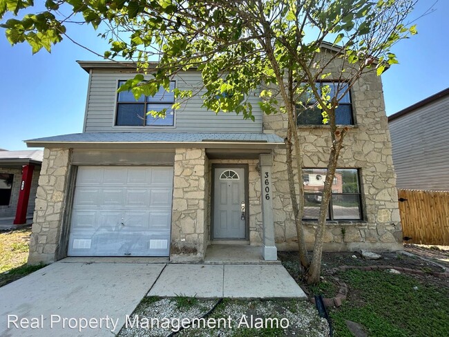 3606 Cameron Springs in San Antonio, TX - Foto de edificio - Building Photo