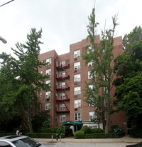 Carole Gardens Apartments