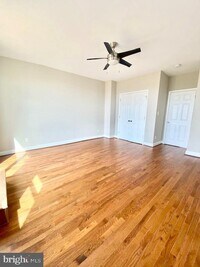 719 Reservoir St photo'