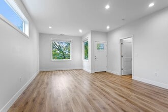 4808 SE Franklin St in Portland, OR - Building Photo - Building Photo