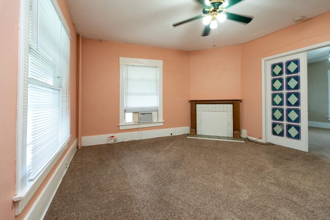 property at 1705 Fairmount St
