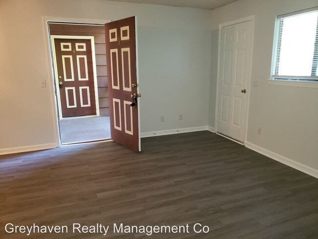 305 Valley View Ave in Red Bank, TN - Building Photo - Building Photo