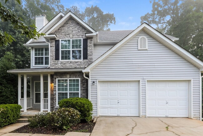 property at 916 Summit Park Trail