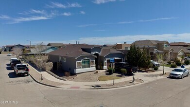 1180 Spofford Pl in El Paso, TX - Building Photo - Building Photo
